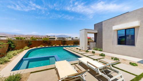 Stunning Modern Home with Mountain Views and Private Pool, Spa and Grill Dog ok - Foto 2