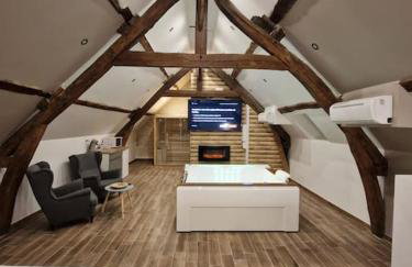 Suite Chalet avec jacuzzi YaoSpa60 - Photo 14