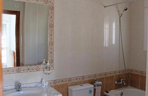 Beautiful Home In Guardamar Del Segura - Foto 18