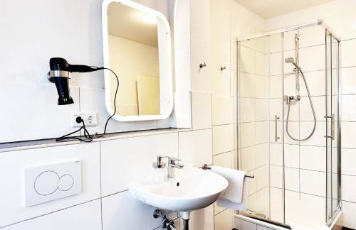 70qm Apartment in Viersen mit 3 Betten zentral gelegen mit hohen Decken - BEUYS Apartments - Viersen - Foto 6