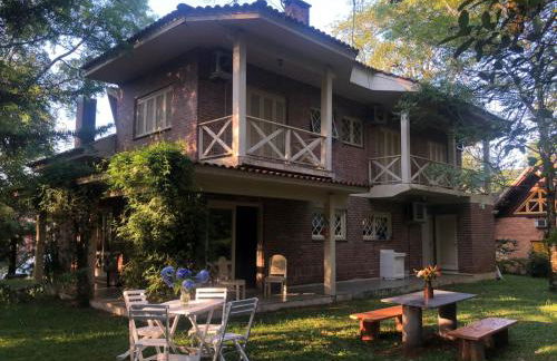 Casa do Bosque, espaçosa e confortável em condominio espetacular, 5 min centro! - Foto 3