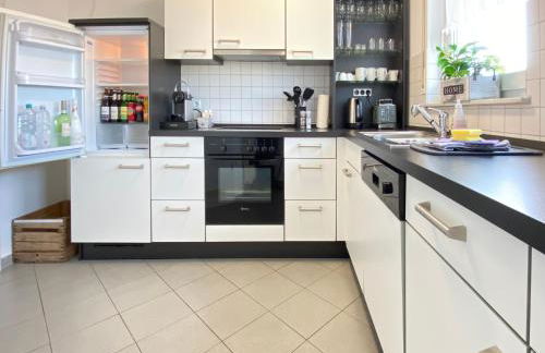 3 Zimmer Apartment in S-Bahn Nähe, 76 qm, max 5 Pers, 30qm Dachterasse, Garage, Internet 1000 MBit - Foto 9