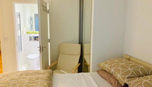 Modern 2 bedroom, 2 bathrooms Apartment. 5 mins walk to tube. - Foto 2