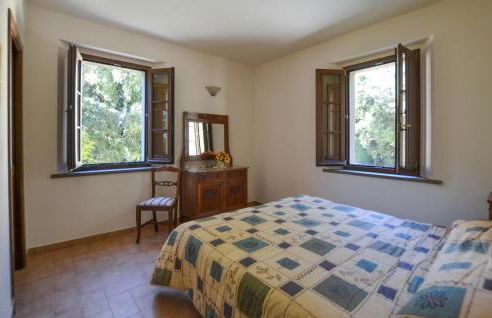 1 Bedroom Pet Friendly Apartment In Citerna - Foto 14