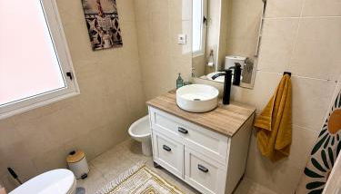 Confort y estilo en Ferrol - Foto 3