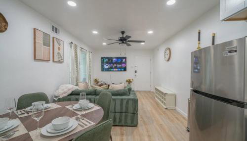 Worldcup Ready DT DFW Chic Free Parking and Pool In Medical District - Foto 2