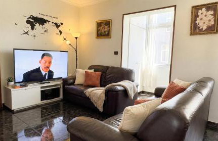 Apartamento en Vecindario con WiFi rápido - Foto 1