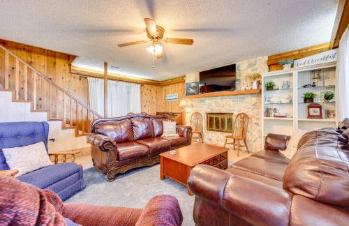 Lake Winnott Home with Boat Ramp and Dock - Foto 5