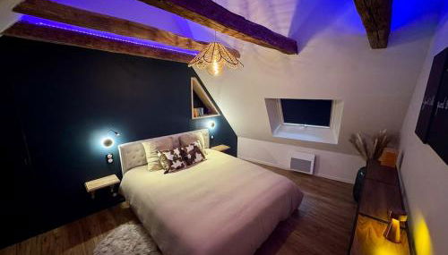 À l'Ombre du Clocher - Photo 5