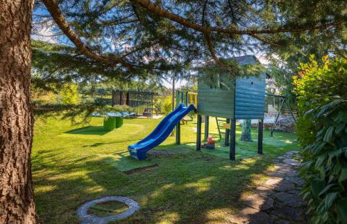 Holiday house Dorstari by Villsy - large garden with pool, playground for kids and adults - Photo 3