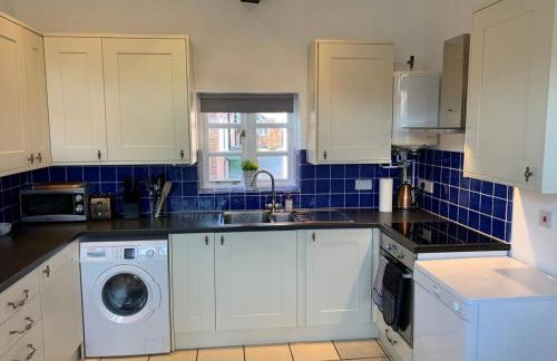 Ashbrook Lewis - two bedroom, two bathroom cottage nr Harwell Oxford - Photo 12