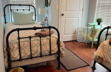 3BR Pet Friendly Cottage Mathias WV - Foto 11