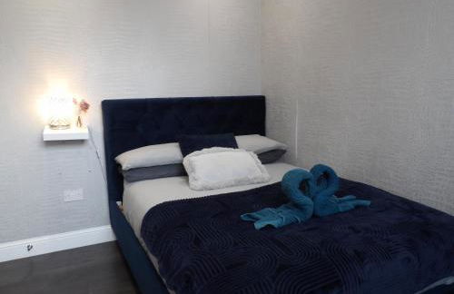 City Convenience, Calm Comfort-- A Stylish One-Bedroom Retreat Just 3 Stops from the Heart of the City - Foto 20