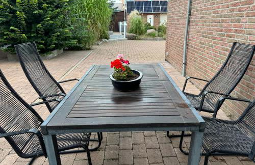 Modern House Gehrden 2, bis 4 Person, Contactless Check-in, free parking, Vollsaniert und Renoviert Dezember 2024 - Foto 90