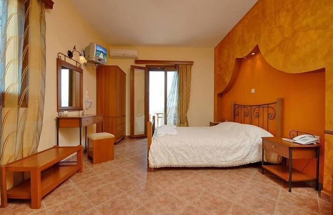 Golden Sun Hotel - Foto 52