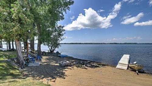 Willow Point about Lake Champlain House with 2 Kayaks! - Foto 2