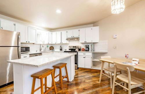 Ground Floor View 2 bed Condo in the Heart of Birch Bay - Foto 31