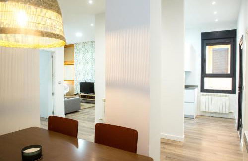 Elegante Apartamento LAUD1 - Nuevo/Familia/Wifi/TV - Foto 4