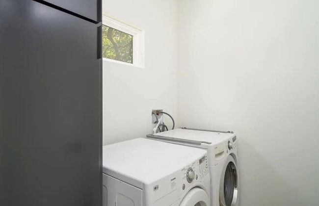 Sleek Sanctuary - Foto 16