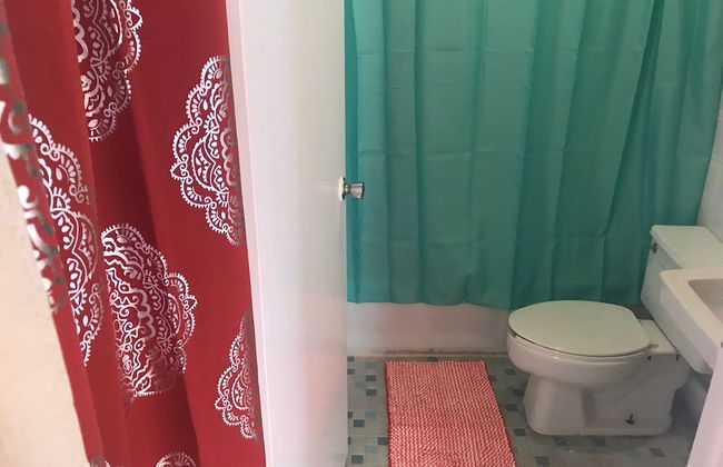 Star Self-Serviced Apartment Rentals - Photo 11