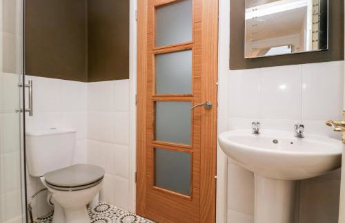 Sunnycote - Photo 56