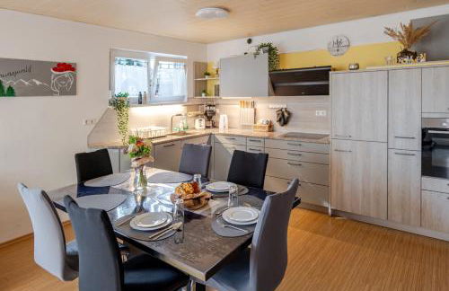 Helle, gemütliche, kühle,moderne Wohnung Nähe Europapark, Straßburg, Schwarzwald - Foto 1