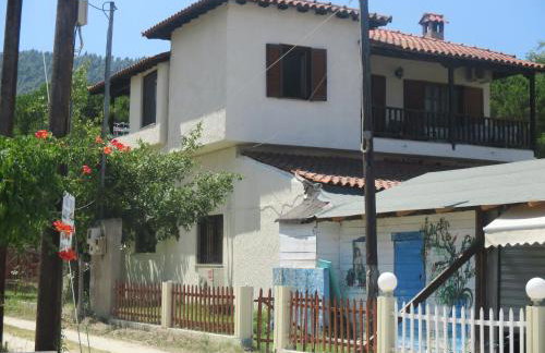 Maistros Holiday Home - Photo 22