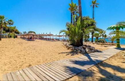 Hacienda del Sol Beachside and Golf Apt Marbella Puerto Banus - Photo 3