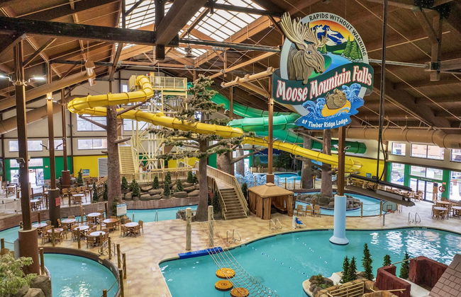 Timber Ridge Lodge and Waterpark - Photo 15