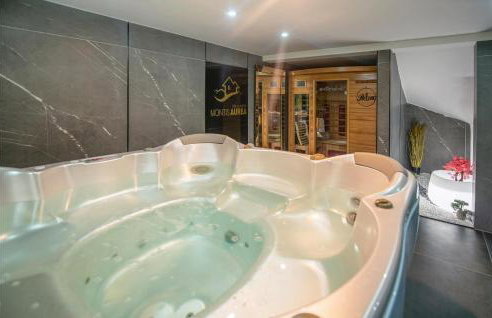 Lovely Home In Novo Zvecevo With Sauna - Foto 29