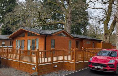 Luxury Hot Tub 3 Bedroom Lodge - Lake Windermere - Foto 7