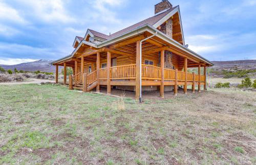 Spacious Rifle Cabin w/ Deck + Mountain Views! - Foto 28