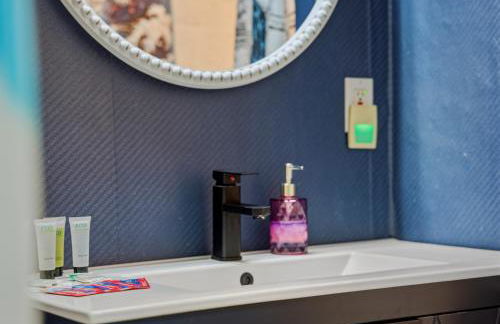 Trendy & Relaxing - Close to Beach - Pool - Hot Tub - Foto 11