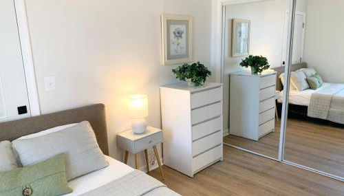 Comfy Cozy 2BD-2BA apt in Federal Hill - Photo 4, wardrobe