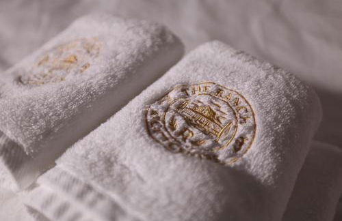 The Ranch at CityCentre ```` Luxury 3BR Villa with Private Pool, Spa & Gourmet Kitchen ```` - Foto 61