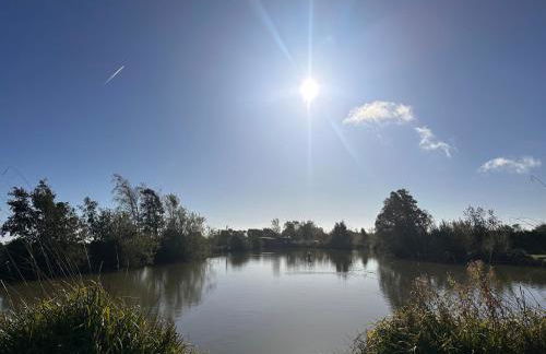 Lakeside Log Cabin - Foto 18