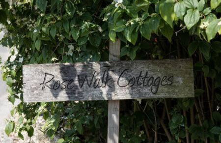 Two Rose Walk Cottage Cotswolds - Photo 35