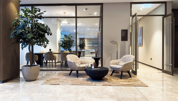 One Lux Stay Grande Signature Residences - Foto 4, Salón en el vestíbulo