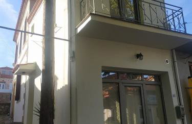 Small home of the Square Σπιτάκι της Πλατείας - Foto 11