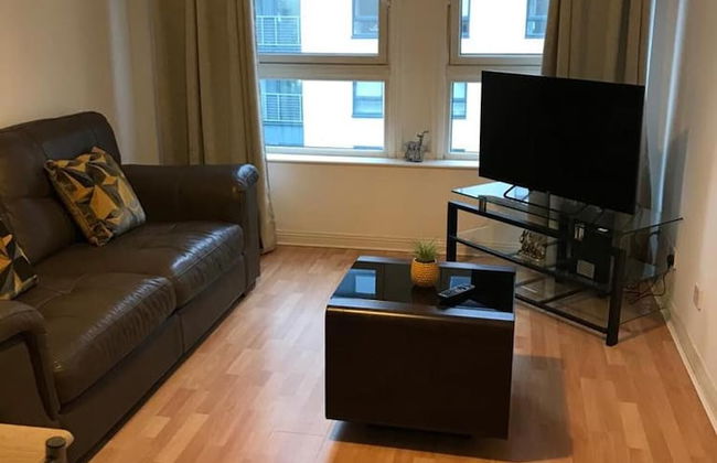 Apex Wallace Street Apt With Free Parking - Foto 12