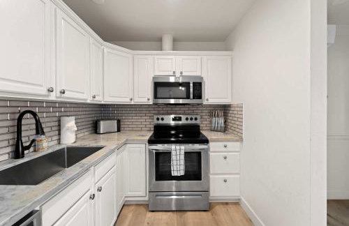 Historic Apartment with Roof Deck in the Heart of North Park - Foto 10