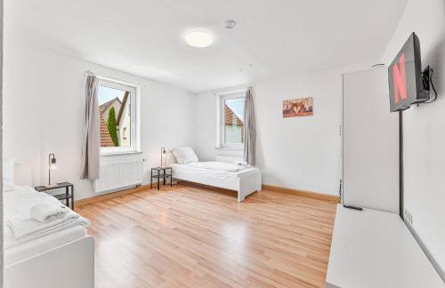 GÜNSTIGE Wohnung für Monteure in Merklingen, WiFi, Smart TV, Parkplatz - Foto 5