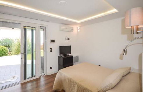 Exceptional Villa with Sea View, Pool & Privacy - Foto 27