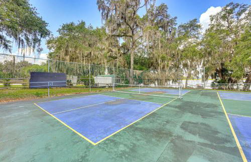 Steps to Lake Kerr Home with Pool and Hot Tub Access! - Foto 23