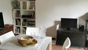 Castellana House - Photo 5