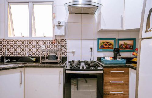 VARANDA GOURMET c churrasqueira-3 quartos- Wi-fi - Foto 12