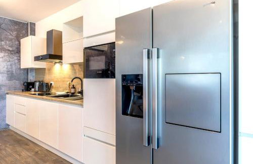 The Island Home - Korkya Luxury Apartments - free garage parking - Foto 19