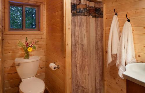 Reclusive Moose Cabins - Photo 8