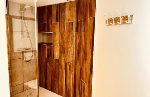 Le 23 Factory - RDC - Proche gare et centre - Wifi - Foto 12