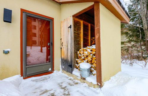 Less Than 1 Mi to Mt Snow Charming Condo with Fireplace - Photo 19